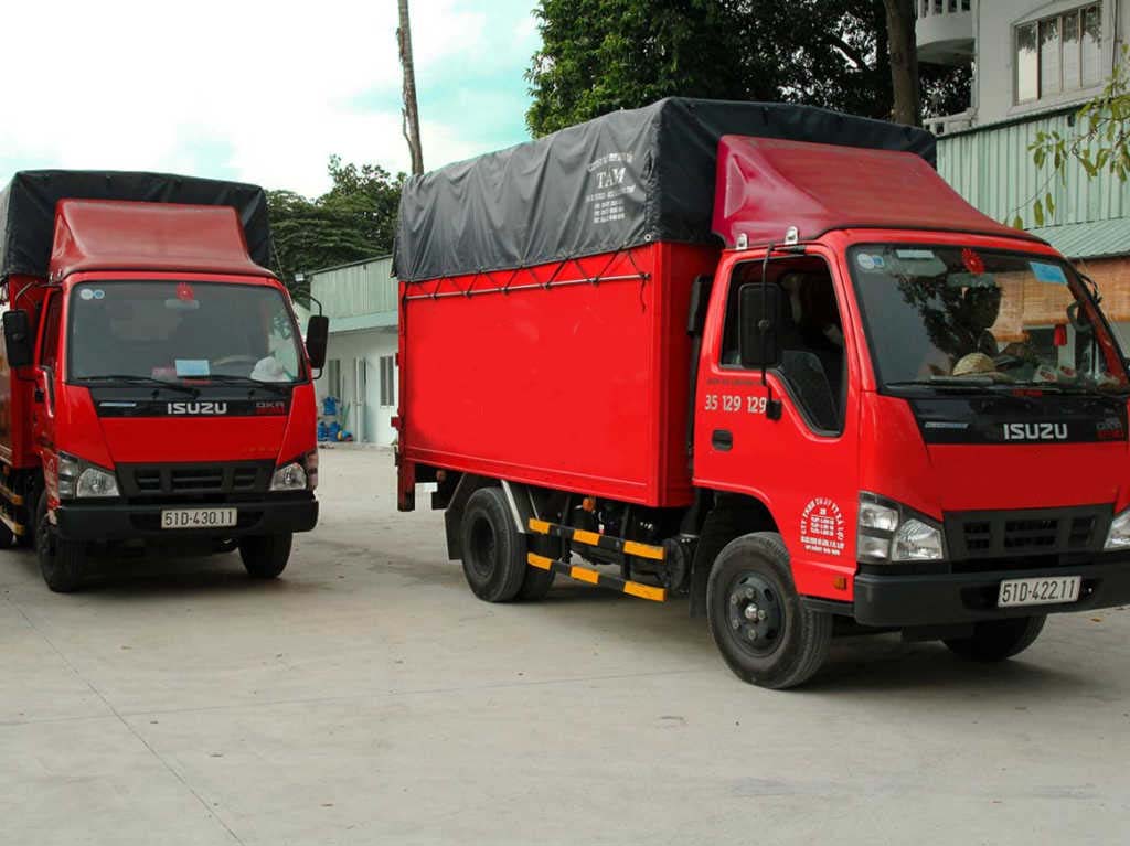 Cho thuê xe tải chở hàng TPHCM