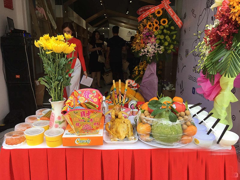 Mâm lễ cúng khai trương cần những gì để kinh doanh phát đạt