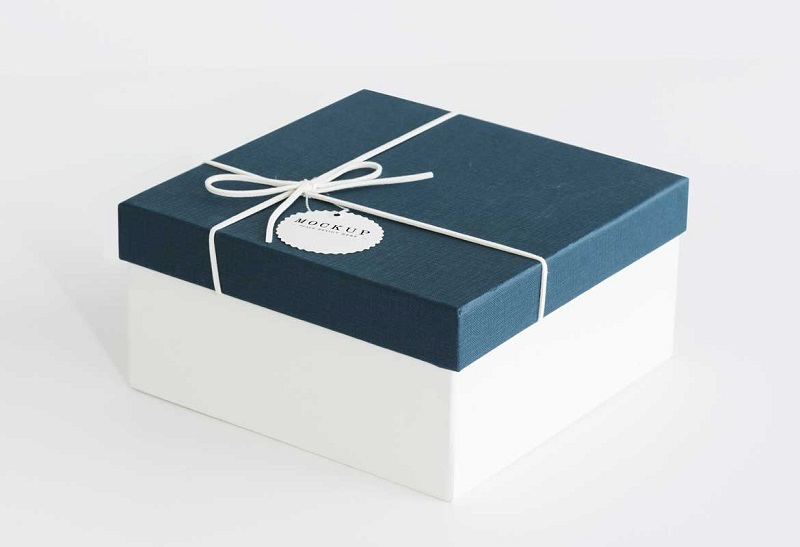 Trang trí hộp quà âm dương được làm bằng giấy bìa cứng